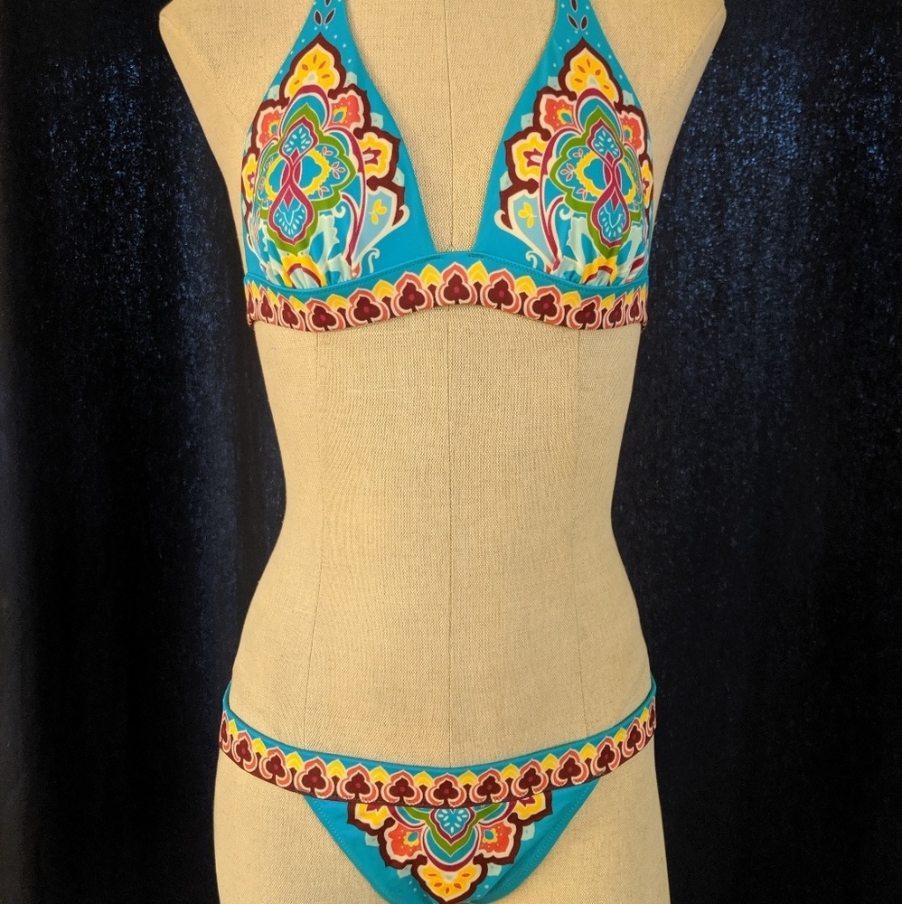 Victoria's Secret bikini
